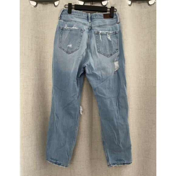 Hollister Jeans Womens 27/5R Blue Straight Distressed Denim - Picture 3 of 3